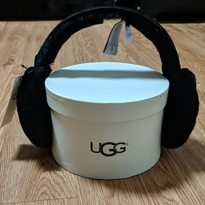 Ugg ear muffs